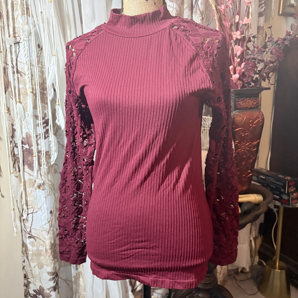 VENUS Burgundy Lace Sleeve Blouse